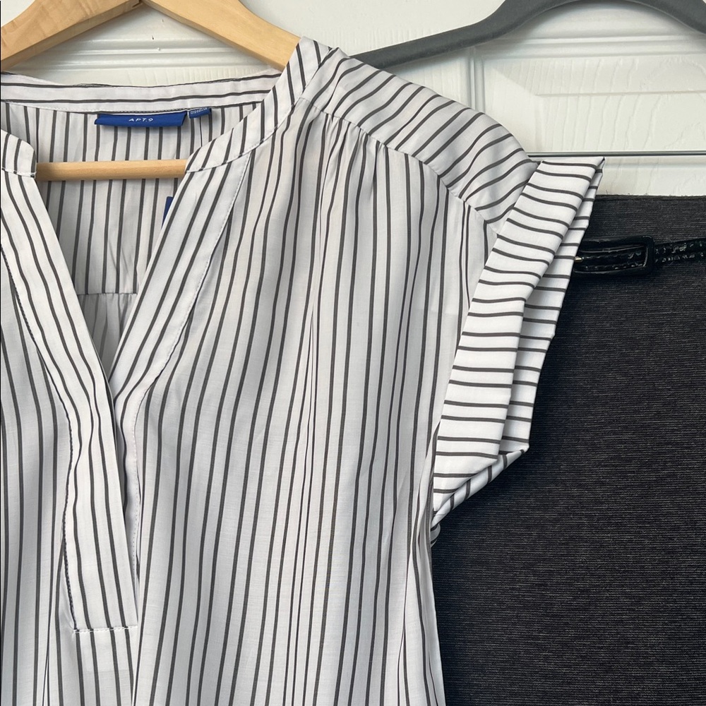 Bundle Apt 9 🩶 NWT Striped Split-Neck Blouse and Monteau Pencil Skirt